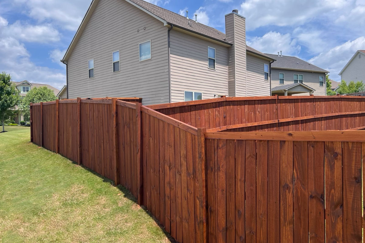 Penetrating oil-based fence finish